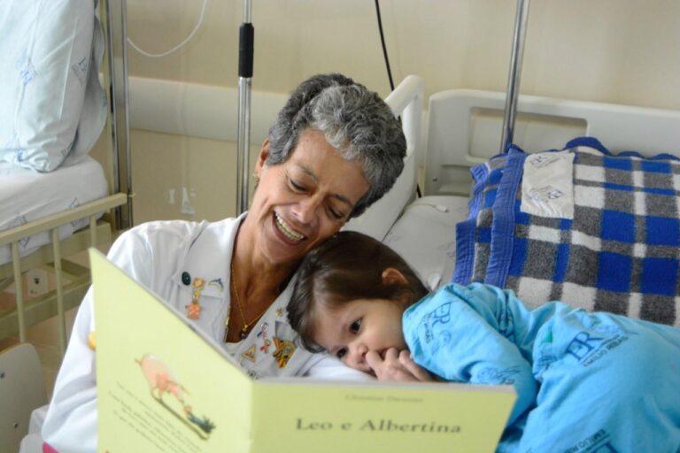 imagem de LA Times: Rx for pain relief: 30 minutes with a story