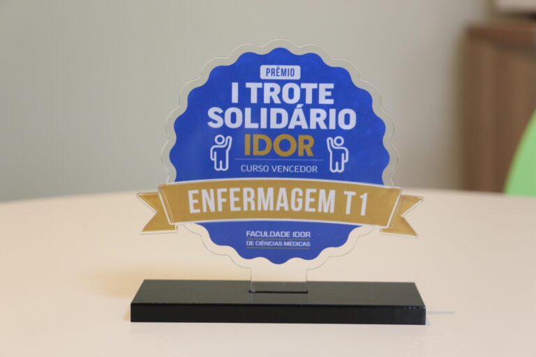 imagem de Faculdade IDOR realiza entrega do prêmio Trote Solidário.