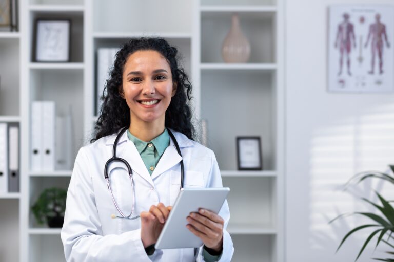 imagem de IDOR abre inscrições para Programa de Estágio Acadêmico em Medicina e Farmácia em parceria com a Rede D’Or