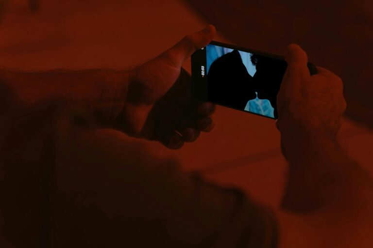 imagem de O Globo | Novo estudo mostra como o excesso de pornografia faz mal para a mente e o corpo