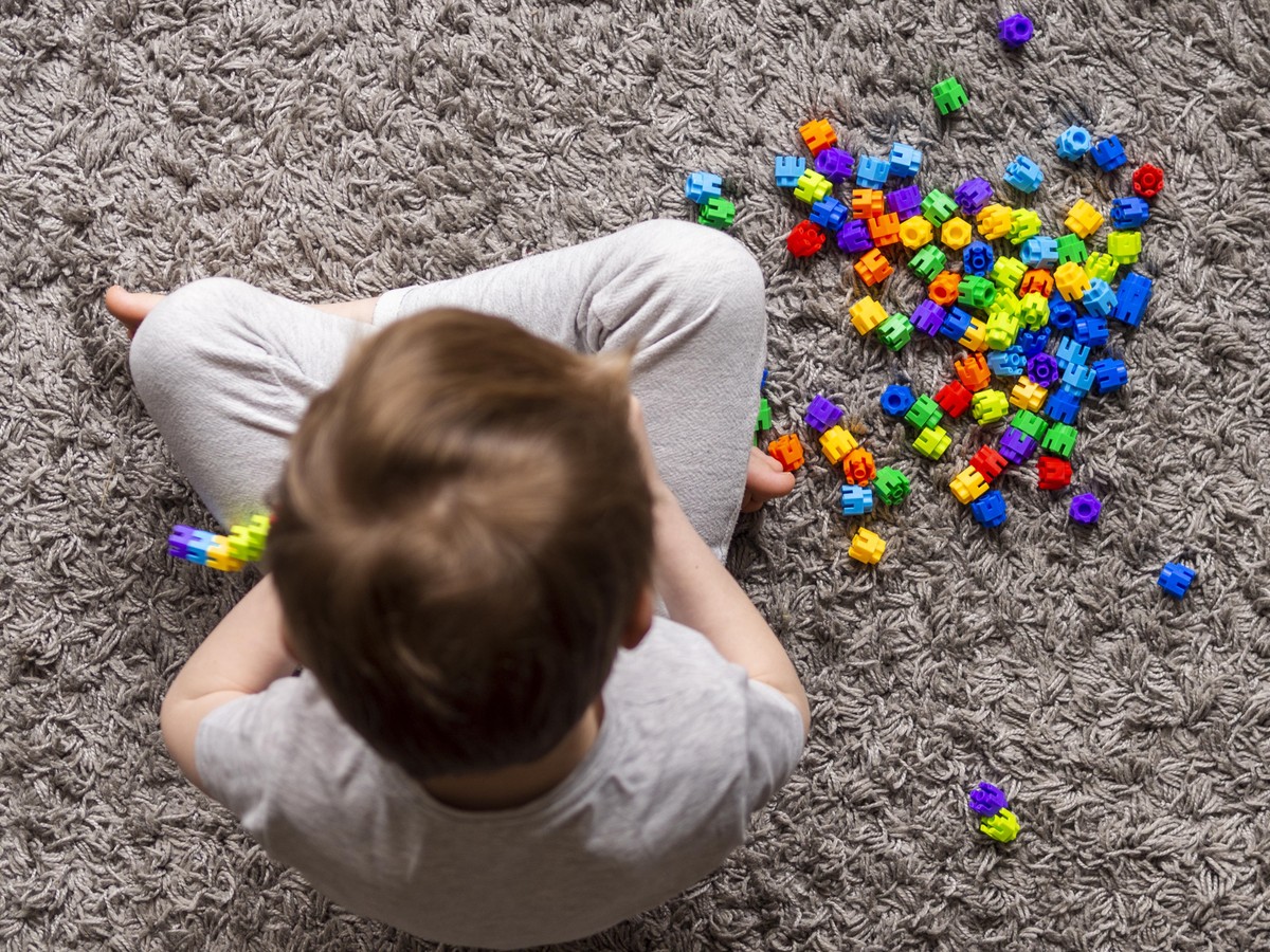 imagem de Revista Crescer: Por que os casos de autismo estão aumentando? Veja 5 possíveis explicações